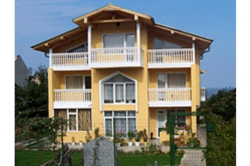 Bulgaria Privát Černomorec, Exterior